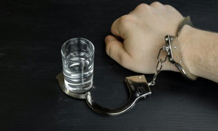 Hoeverre de onderzoeksplicht van een werkgever reikt als er sprake is van een alcoholverslaving/ziekte? Juridische analyse van het arrest ECLI:GHARL:2025:6166
